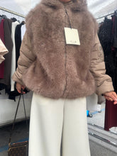 Carica l'immagine nel visualizzatore di Gallery, GIACCA BOMBER
